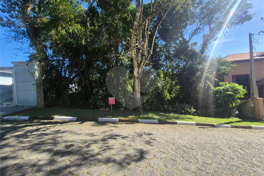 Terreno à venda no condomínio Parque Imperial da Cantareira, Mairiporã - SP