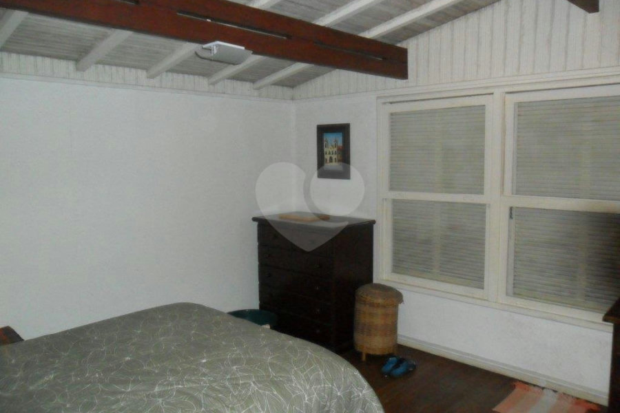 Sobrado à venda com 3 quartos, sendo 1 suíte, em Vila Albertina, São Paulo, SP