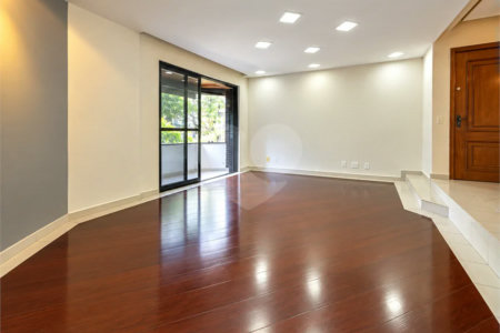 Apartamento à venda ou para alugar com 3 quartos, sendo 1 suíte, no Centro, São Bernardo do Campo, SP