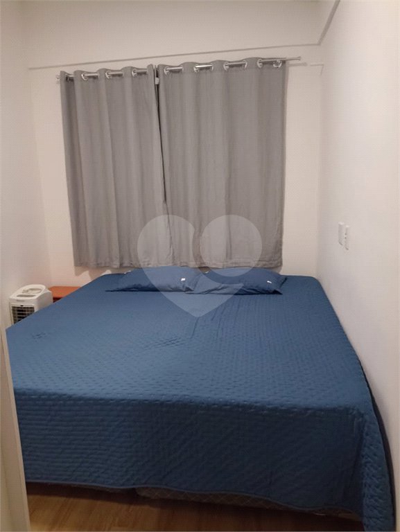 Apartamento à venda ou para alugar com 1 quarto em Granja Viana, Cotia, SP