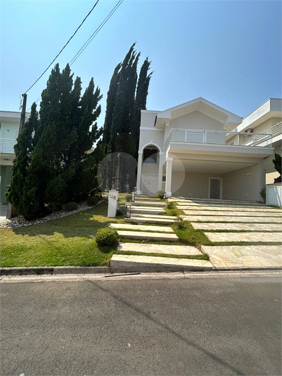Casa à venda com 3 suítes no condomínio Villagio Di Verona, Vinhedo - SP