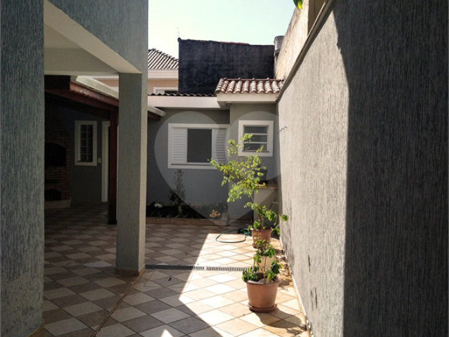 Sobrado à venda com 3 quartos em Santana, São Paulo, SP