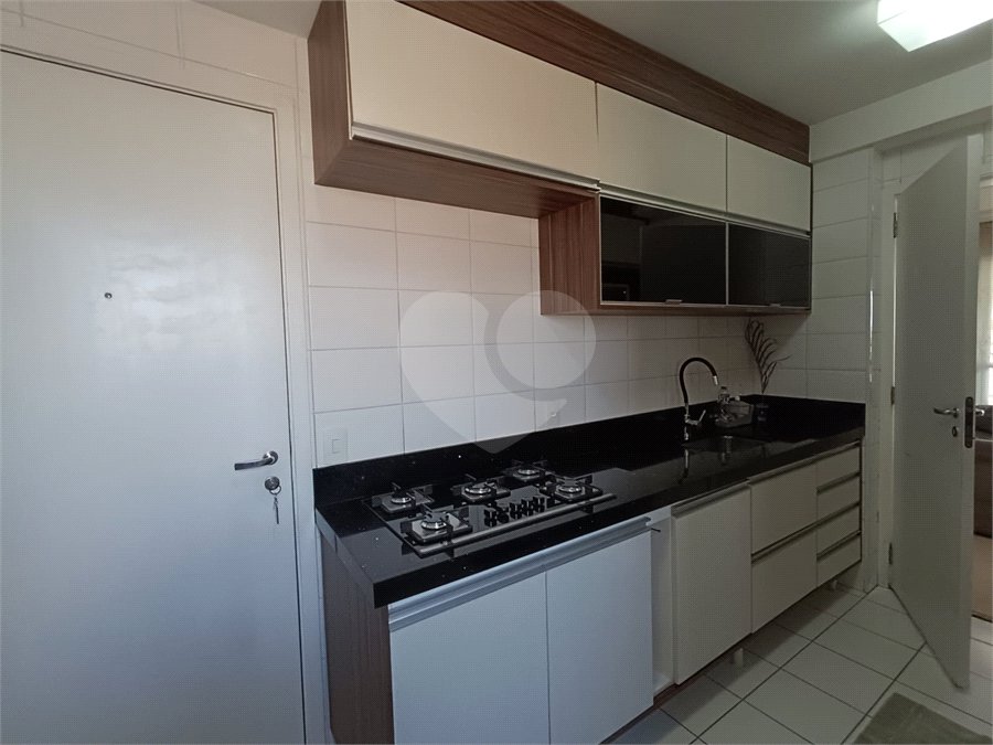 Apartamento à venda com 3 quartos, sendo 1 suíte, em Vila Leonor, Guarulhos, SP