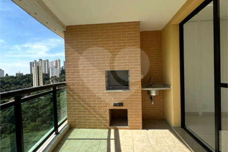 Apartamento à venda com 3 suítes em Vila Suzana, São Paulo, SP