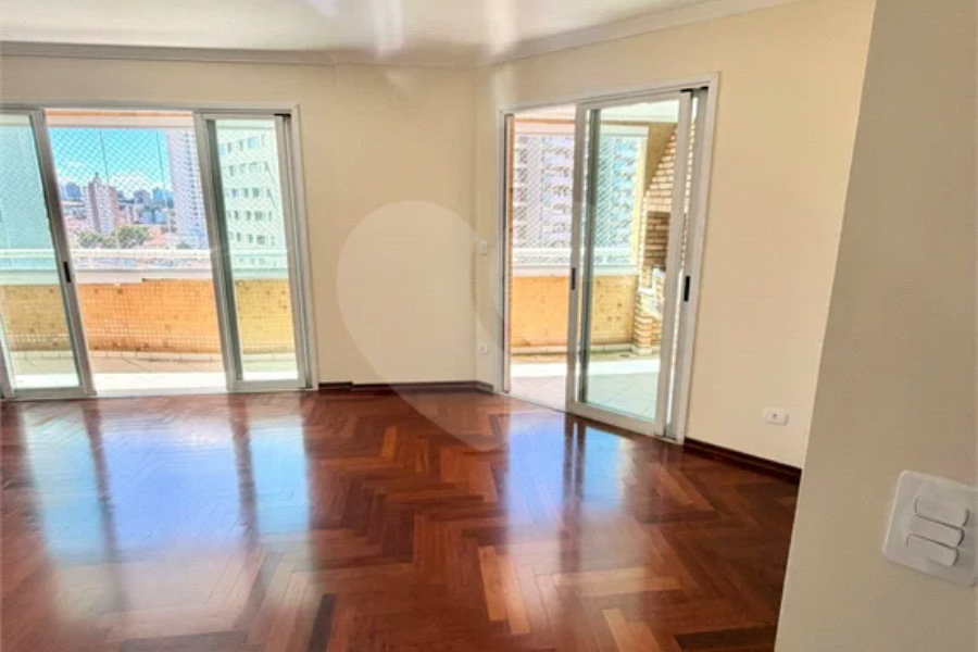 Apartamento à venda com 3 suítes em Santana, São Paulo, SP