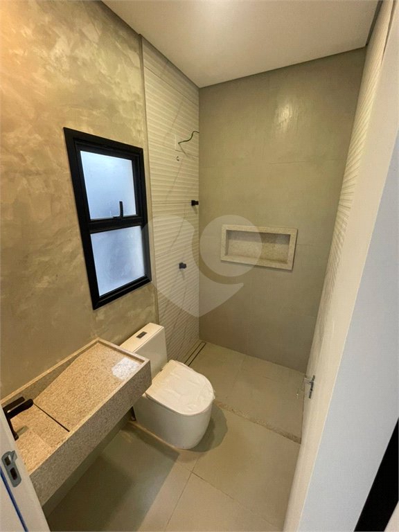 Casa à venda com 3 quartos, sendo 2 suítes,  no condomínio Residencial Jardim, Sorocaba - SP