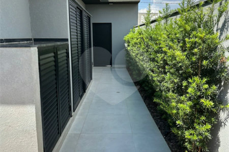 Casa à venda com 3 quartos, sendo 1 suíte, no condomínio Residencial Evidências, Indaiatuba - SP