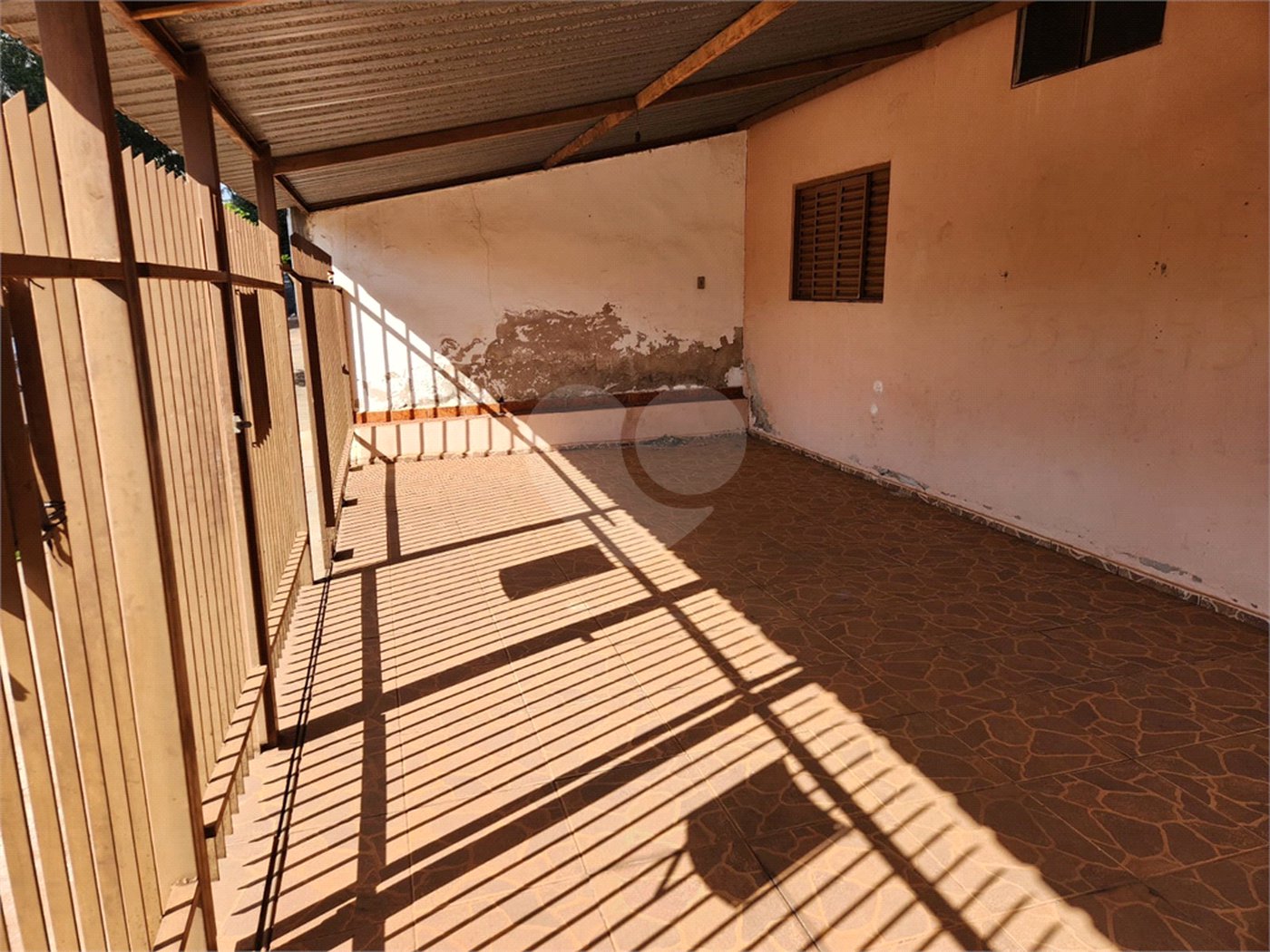 Casa à venda com 2 quartos no Centro, Araraquara, SP