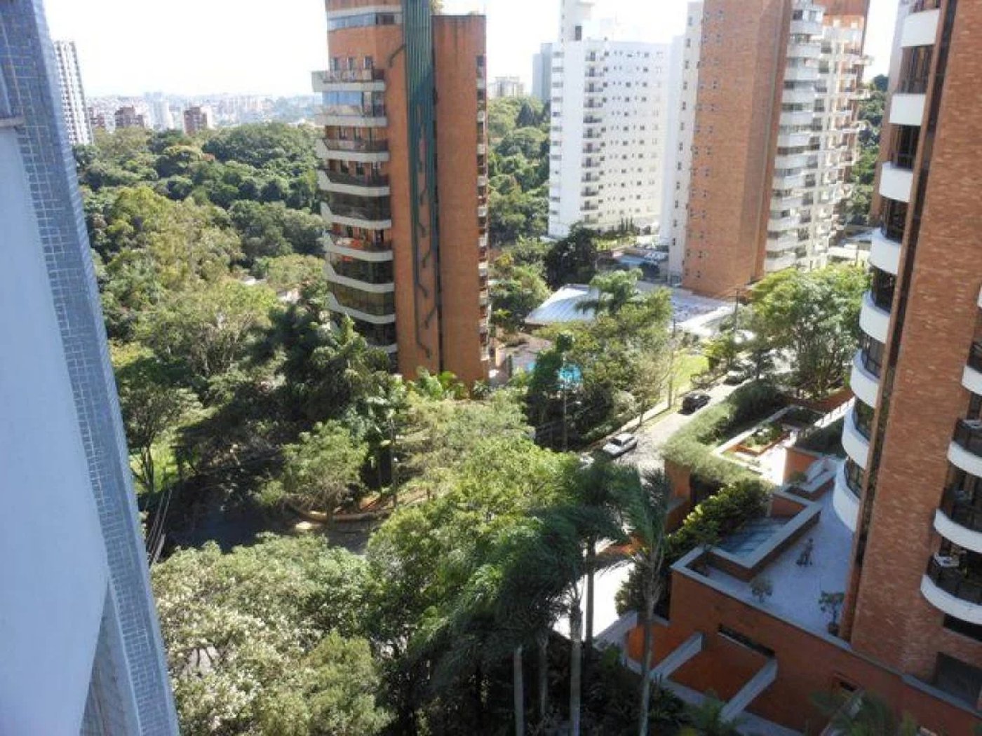 Apartamento à venda com 4 quartos, sendo 2 suítes,  em Vila Suzana, São Paulo, SP