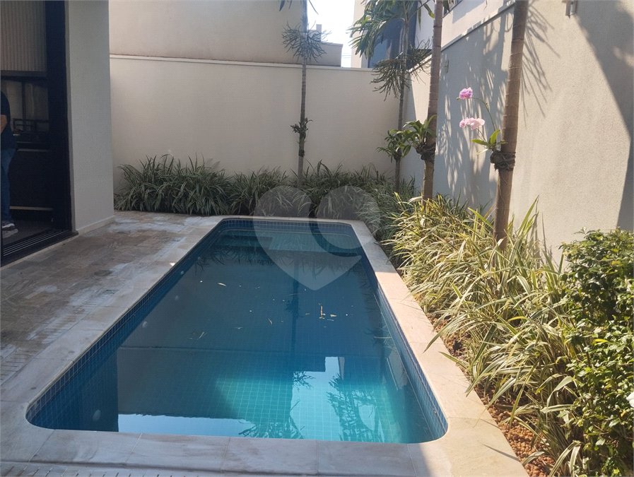 Casa à venda com 3 suítes em Jardim Salto Grande, Araraquara, SP