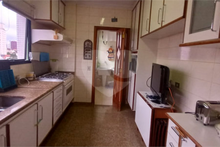 Apartamento à Venda em Mirandópolis com 4 Dormitórios, 2 Suítes e 4 Vagas