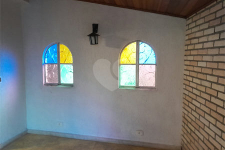 Sobrado à venda com 6 quartos, sendo 3 suítes, em Rolinópolis, São Paulo, SP