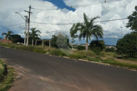 Terreno à venda em Residencial Vista do Horto, Araraquara, SP