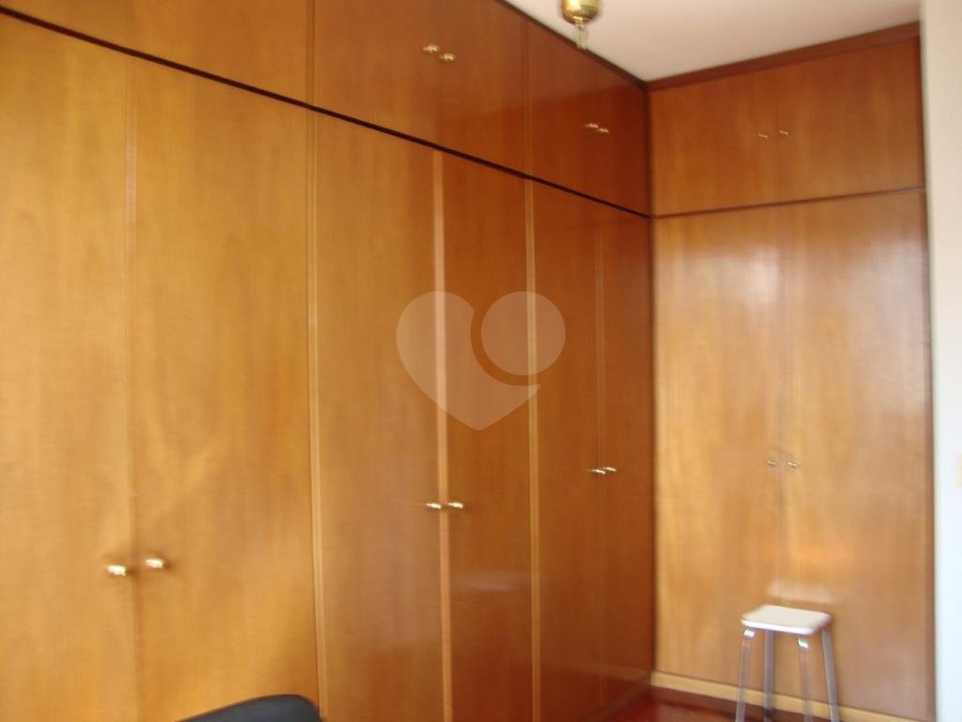 Apartamento à venda com 3 quartos, sendo 1 suíte,  em Pinheiros, São Paulo, SP