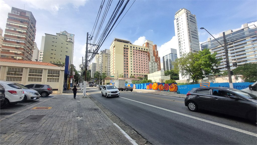 Apartamento à venda ou para alugar com 1 quarto em Jardim Paulista, São Paulo, SP