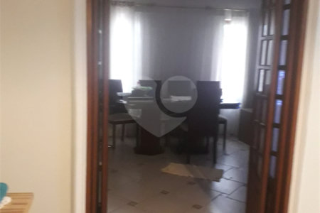 Casa Térrea à venda com 3 quartos, sendo 2 suítes, em Parque Vitória, São Paulo, SP