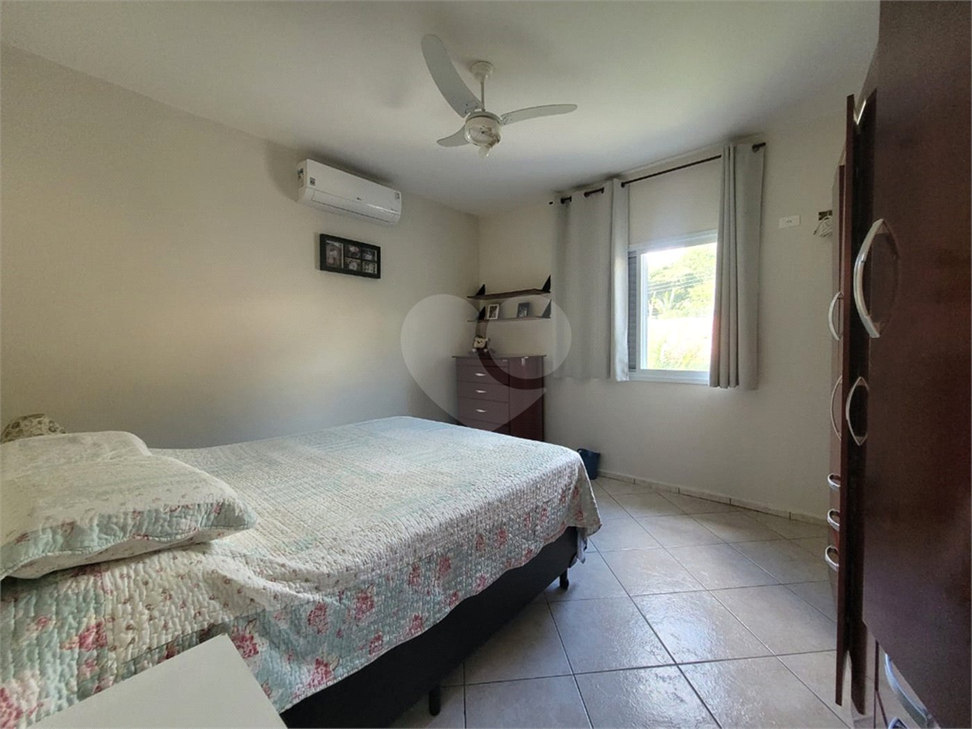 Casa à venda com 3 quartos, sendo 1 suíte, em Itapetinga, Atibaia, SP
