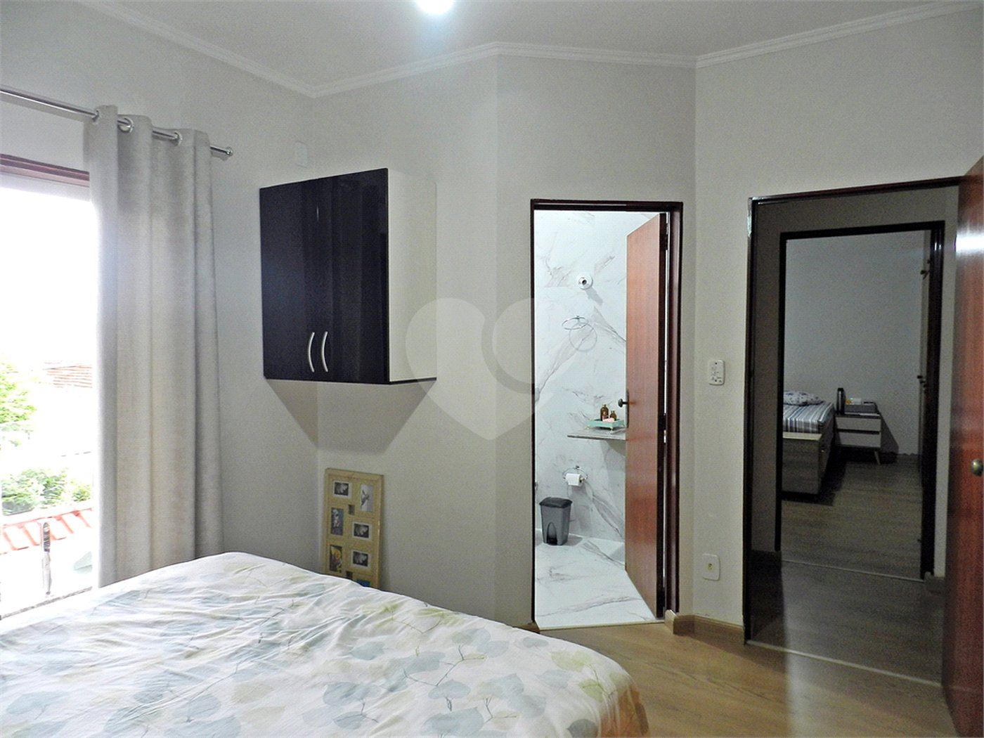 Sobrado à venda com 4 quartos, sendo 3 suítes, em Jardim Paulistano, Ribeirão Preto, SP