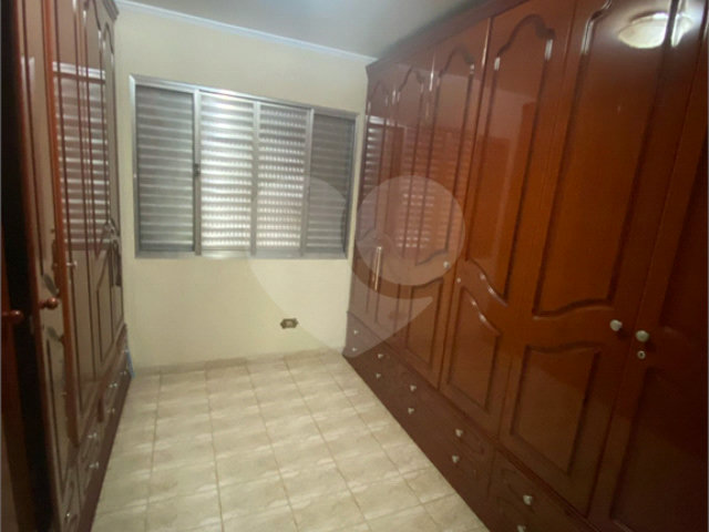 Sobrado à venda com 3 quartos em Santa Teresinha, São Paulo, SP