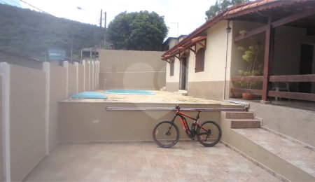 Casa Térrea à venda com 2 quartos em Caceia, Mairiporã, SP