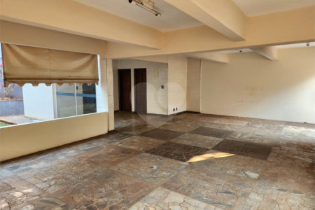 Casa à venda com 3 quartos, sendo 1 suíte, em Jardim Morumbi, Araraquara, SP