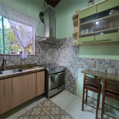 Chácara à venda com 3 quartos, sendo 2 suítes,  em Estância San Remo, Atibaia, SP