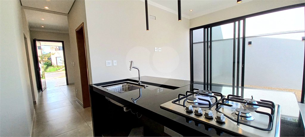 Casa Térrea à venda com 3 suítes em Jardim Valencia, Ribeirão Preto, SP