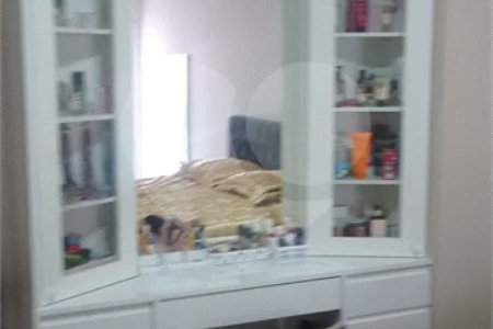Sobrado à venda com 3 quartos, sendo 1 suíte,  em Vila Gustavo, São Paulo, SP