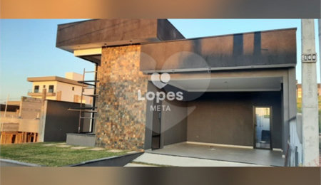 Casa à venda com 3 quartos, sendo 1 suíte,  no condomínio Residencial Malibu, Caçapava - SP
