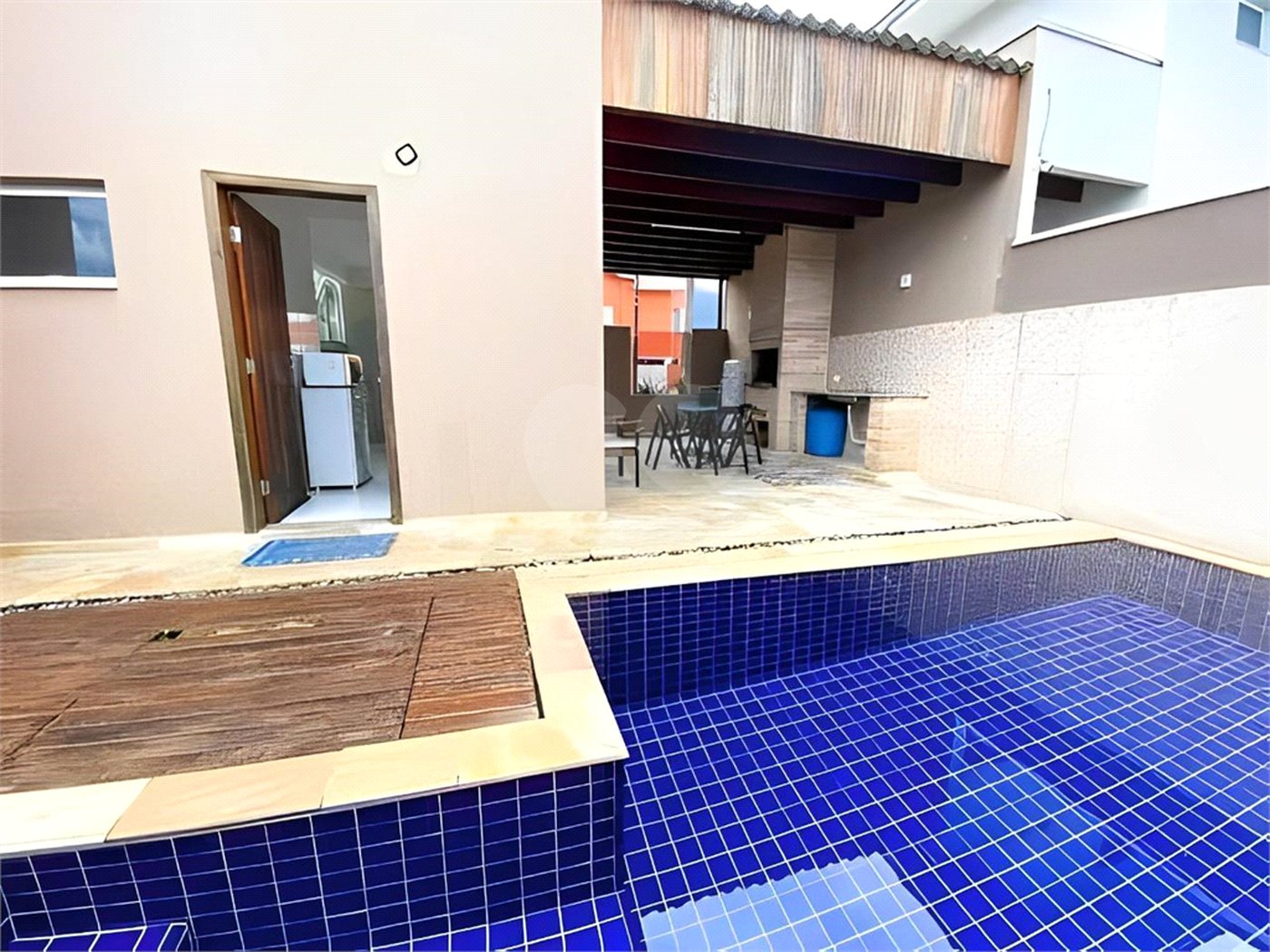 Casa à venda com 3 quartos, sendo 1 suíte, no condomínio Morada da Praia, Bertioga - SP