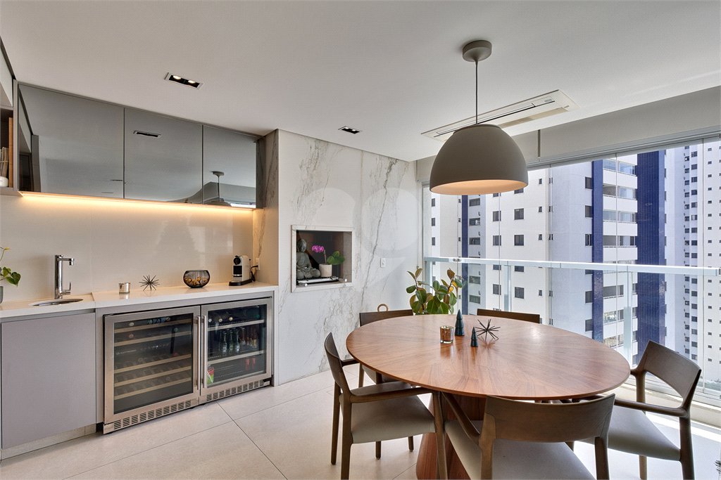 Apartamento à venda com 3 suítes em Chácara Santo Antônio (zona Sul), São Paulo, SP