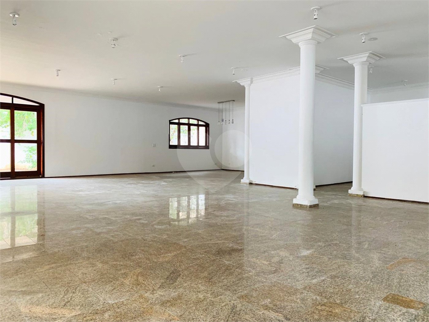 Casa à venda com 4 suítes em Interlagos, São Paulo, SP