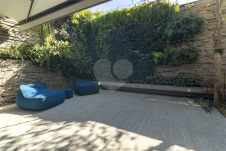 Casa à venda com 3 suítes em Jardim Luzitânia, São Paulo, SP