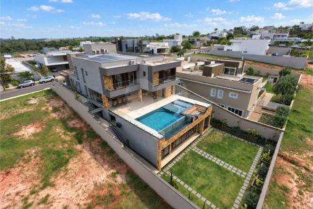 Casa à venda com 4 suítes no condomínio Saint Patrick, Sorocaba - SP