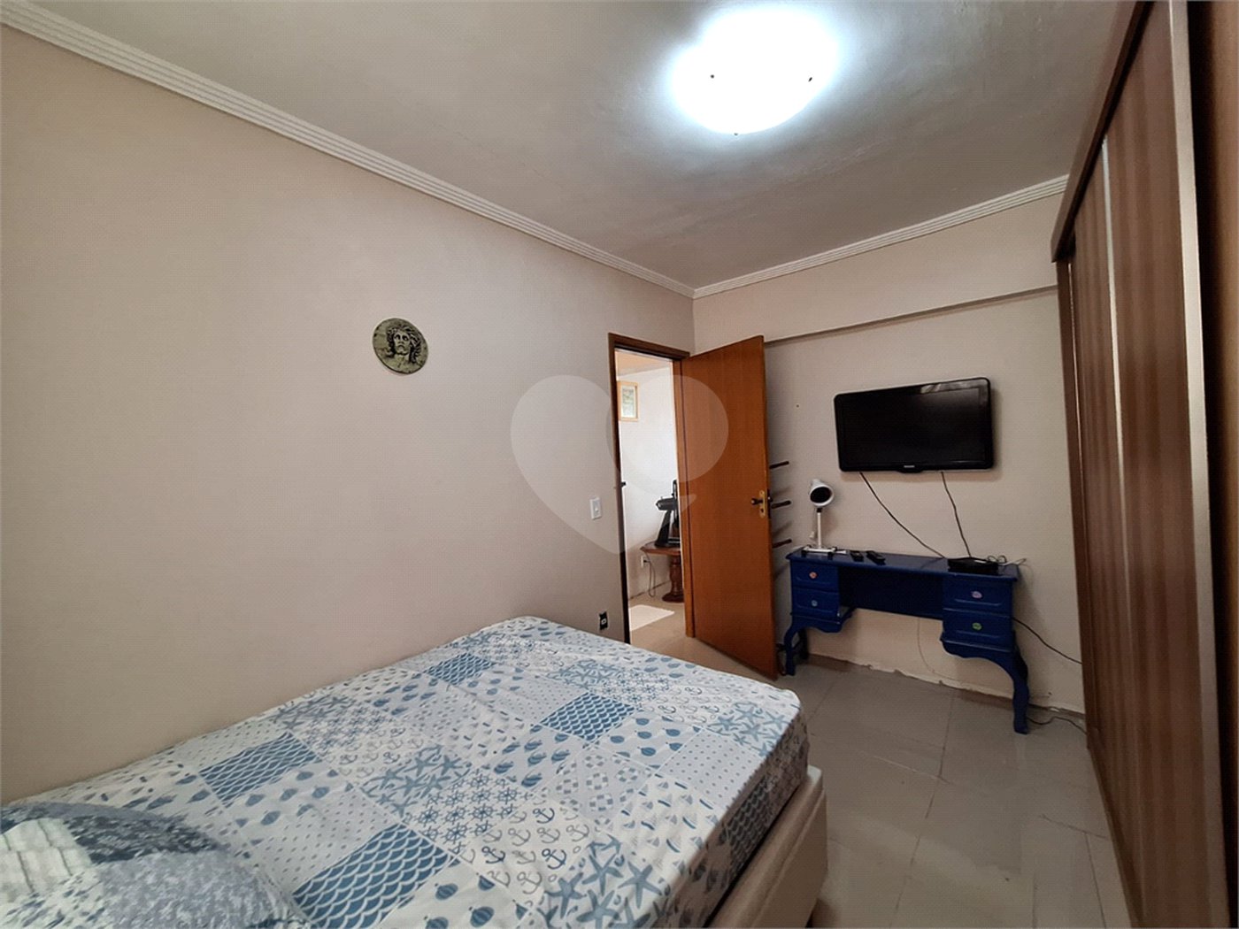 Sobrado à venda com 4 quartos, sendo 3 suítes, em Lauzane Paulista, São Paulo, SP
