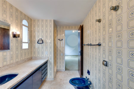 Apartamento à venda com 4 quartos, sendo 2 suítes, em Granja Julieta, São Paulo, SP