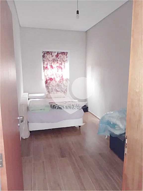 Casa à venda com 4 quartos, sendo 3 suítes, no condomínio Residencial Ecologico da Cantareira, Mairiporã - SP