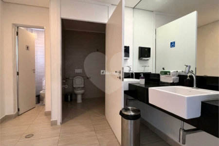 Apartamento à venda com 2 quartos em Indianópolis, São Paulo, SP