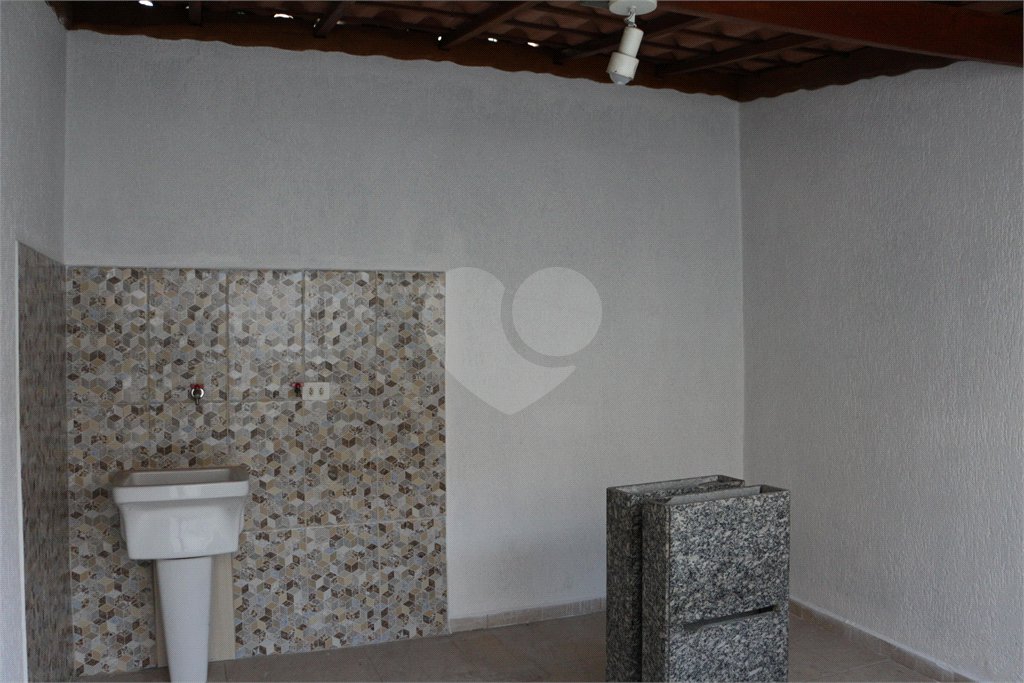Casa à venda com 2 quartos, sendo 1 suíte,  em Vila Moreira, São Paulo, SP