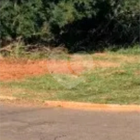 Terreno à venda no Centro, Jardim, MS