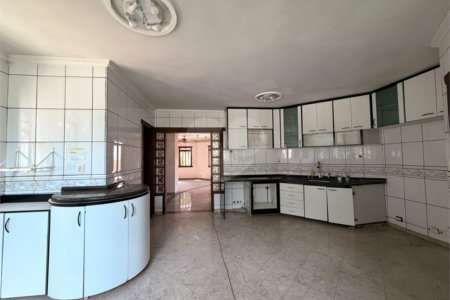 Sobrado à venda ou para alugar com 5 quartos, sendo 1 suíte, em Jardim Eltonville, Sorocaba, SP