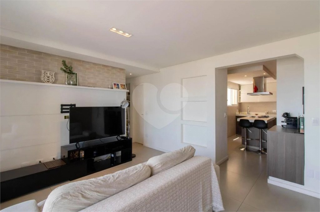 Apartamento à venda com 3 quartos, sendo 1 suíte, em Jardim Zaira, Guarulhos, SP