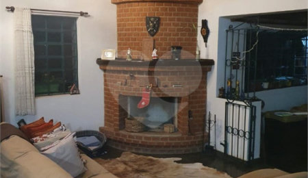 Sítio à venda com 6 quartos, sendo 5 suítes,  em Curral, Ibiúna, SP