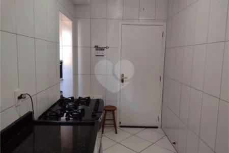 Apartamento à venda com 3 quartos, sendo 1 suíte,  em Vila Pagano, Valinhos, SP