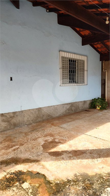 Casa à venda com 3 quartos, sendo 1 suíte, em Vila Santa Helena, Atibaia, SP