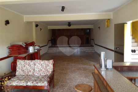 Sobrado à venda com 3 quartos, sendo 1 suíte, em Vila Maria Alta, São Paulo, SP