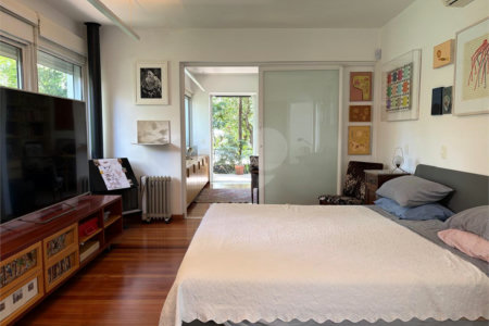Casa de Vila para alugar com 4 quartos, sendo 1 suíte, em Itaim Bibi, São Paulo, SP
