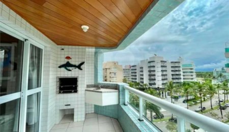 Apartamento à venda com 3 quartos, sendo 1 suíte, em Riviera de São Lourenço, Bertioga, SP