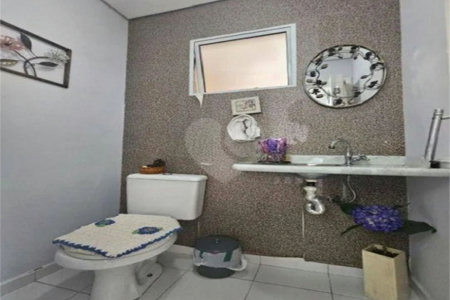 Casa à venda com 3 quartos, sendo 1 suíte,  no condomínio Residencial Villagio Vitória, Guarulhos - SP