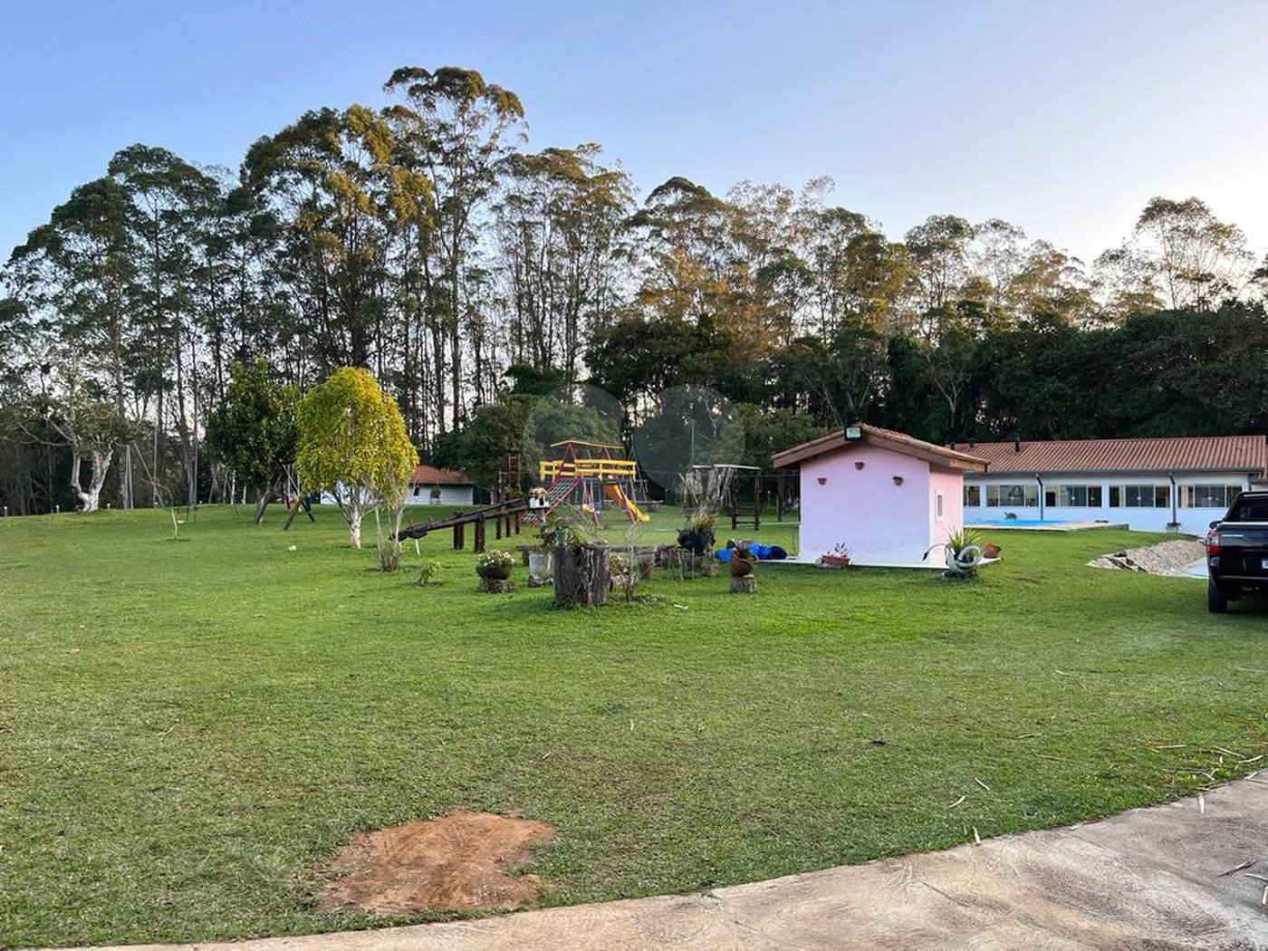 Sítio à venda com 6 quartos, sendo 5 suítes, em Taiaçupeba, Mogi das Cruzes, SP